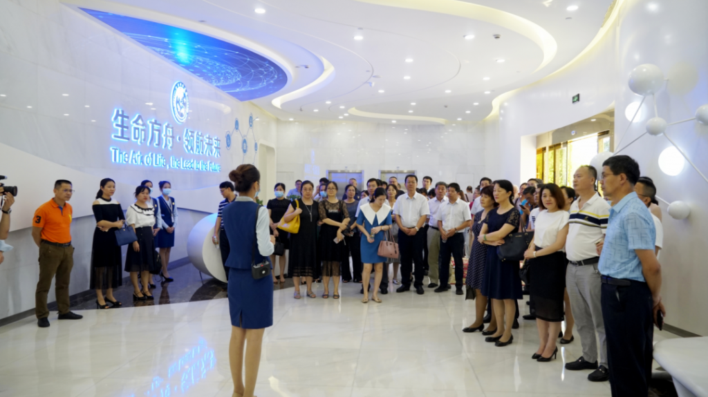 携手共赢 走进博鳌 | 海南医学院第二附属医院莅临我院参观指导插图