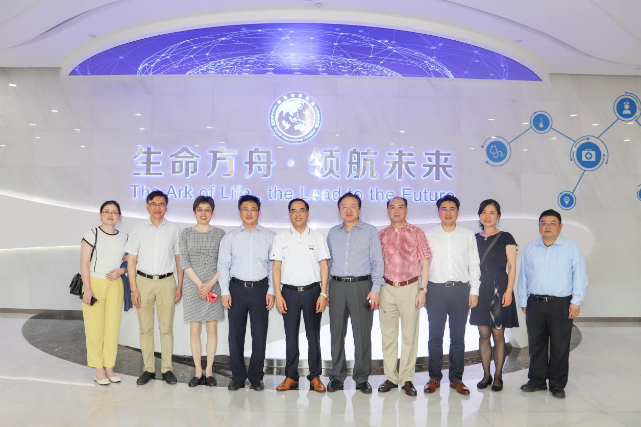 上海中医药大学与博鳌国际医院 开启“高校+医院”深度合作模式插图 上海中医药大学与博鳌国际医院 开启“高校+医院”深度合作模式插图